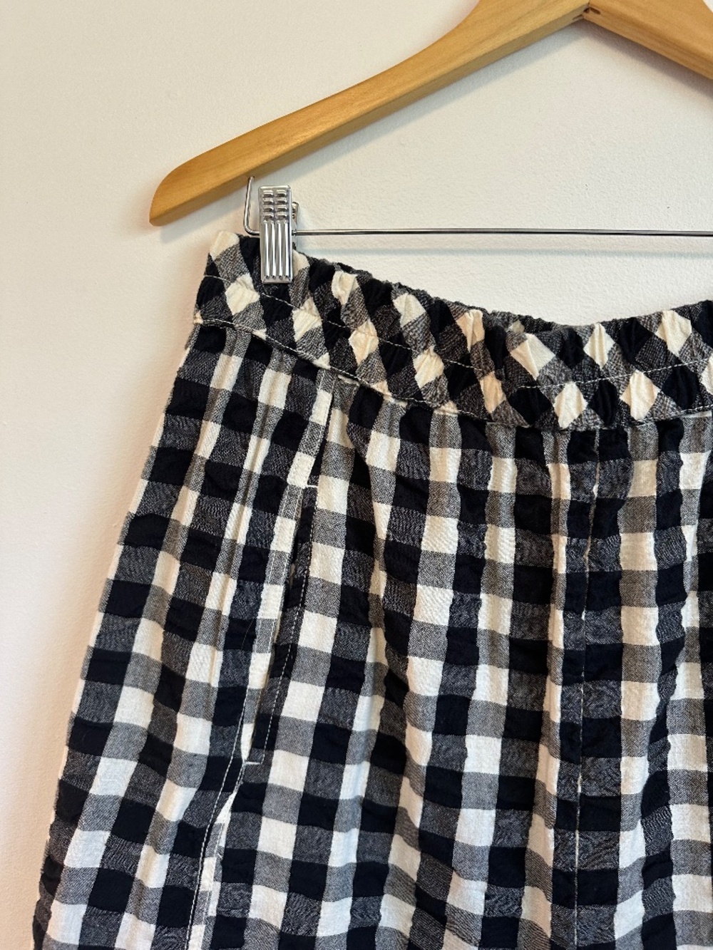 NWT Free People Get Free Seersucker Pull On Shorts in Black and White | Size XL - Picture 7 of 11
